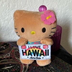 HAWAII EXCLUSIVE HELLO KITTY PLUSH